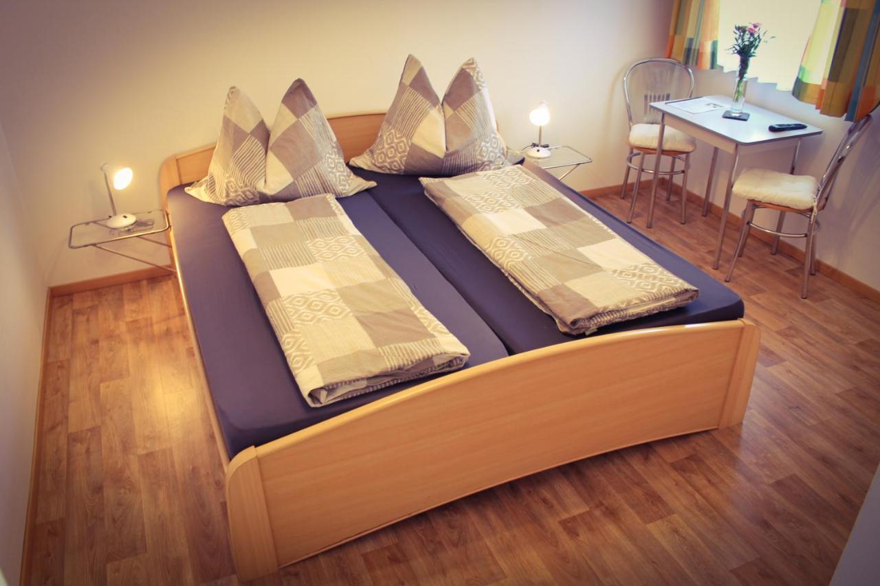Haus Marianne 호텔 Franzhausen 외부 사진